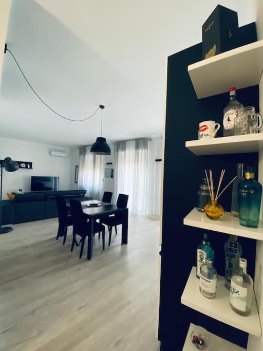 Sun Street Apartment Верона Екстер'єр фото