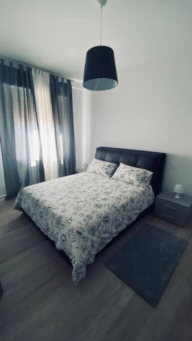Sun Street Apartment Верона Екстер'єр фото