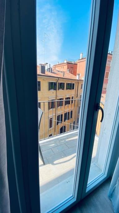 Sun Street Apartment Верона Екстер'єр фото