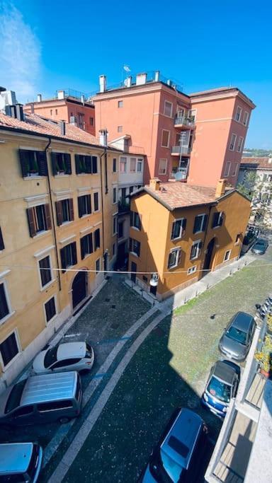 Sun Street Apartment Верона Екстер'єр фото